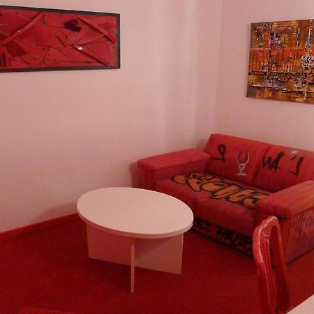 Hotel Le Coin Des Halles 카오르 외부 사진