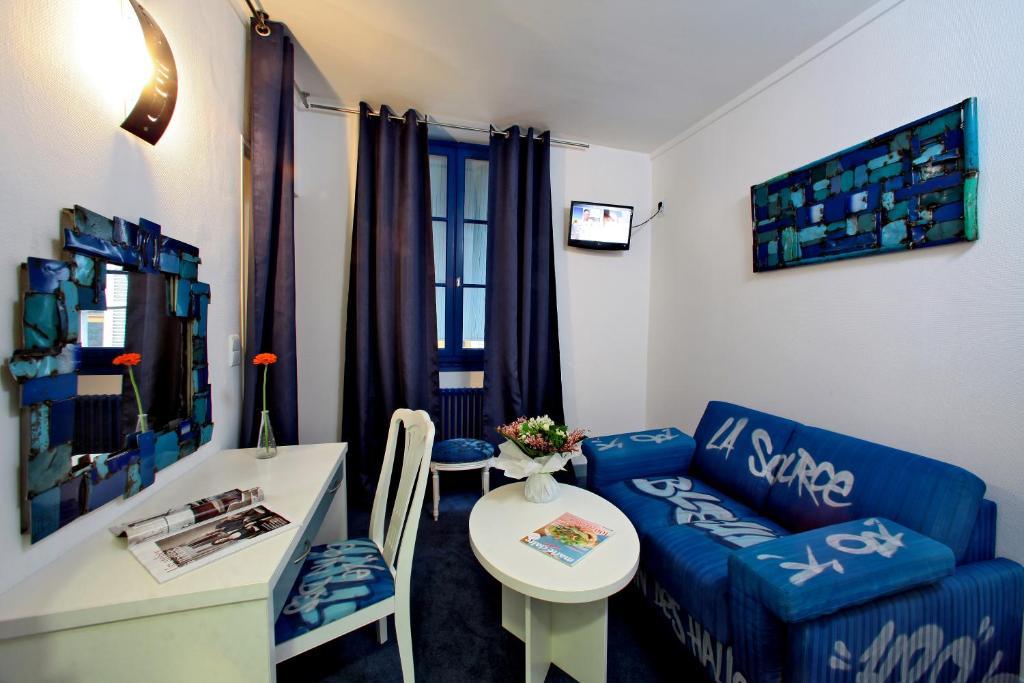 Hotel Le Coin Des Halles 카오르 객실 사진