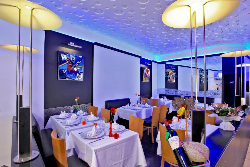Hotel Le Coin Des Halles 카오르 외부 사진